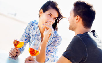18 Signs Your Date Really Likes You on Your First Date