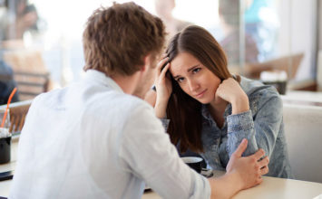 He Doesn’t Like You Anymore: 16 Signs He’s Losing Interest in You