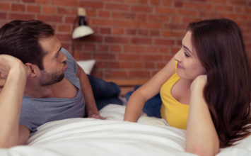 How to Manipulate Men: The Art of Getting a Guy to Do What You Want